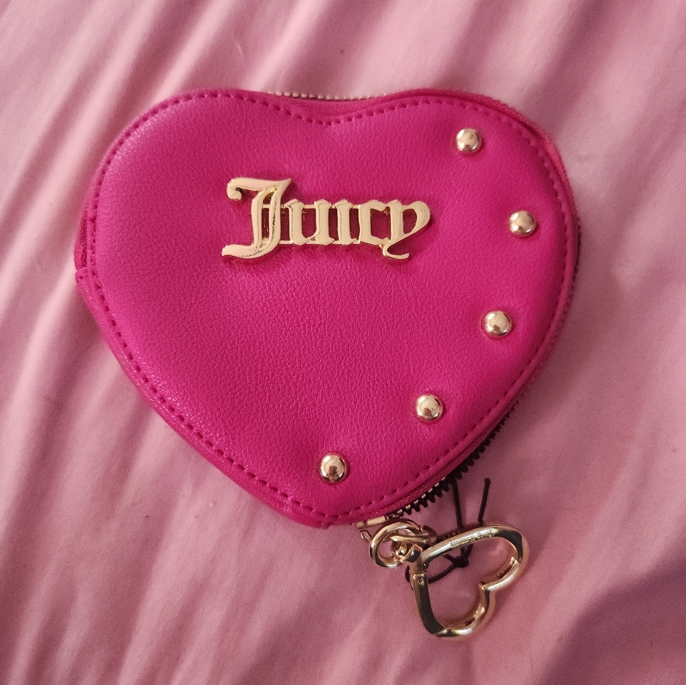 modern Juicy Couture heart shaped hot pink gold hardware wallet